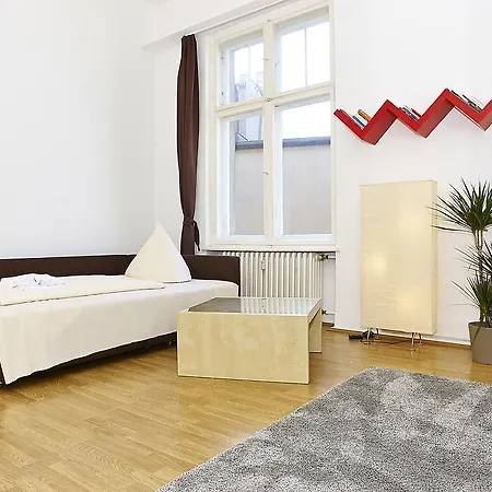 Bearlincity Apartments - City Center West Берлин Номер фото