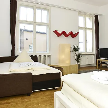 Bearlincity Apartments - City Center West Берлин Номер фото