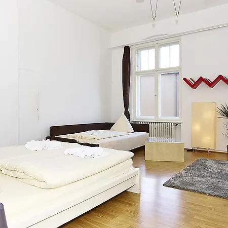 Bearlincity Apartments - City Center West Берлин Номер фото